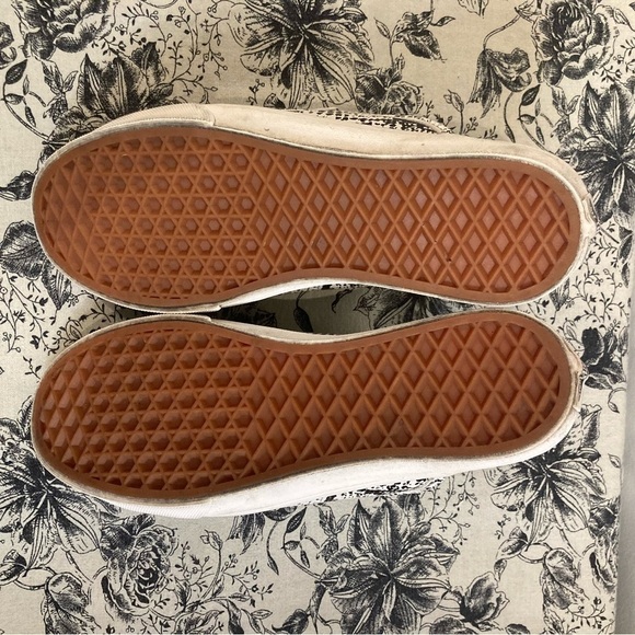 VANS OFF THE  WALL Sz 7 Snake Skin Print Slip On Mules - Picture 10 of 11